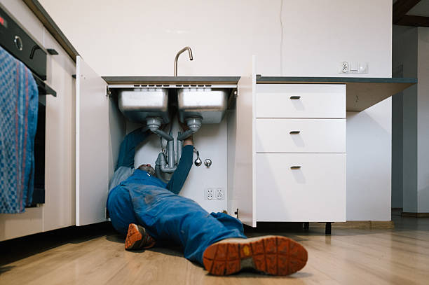 Professional Leak Detection technician working in Cranbury, NJ